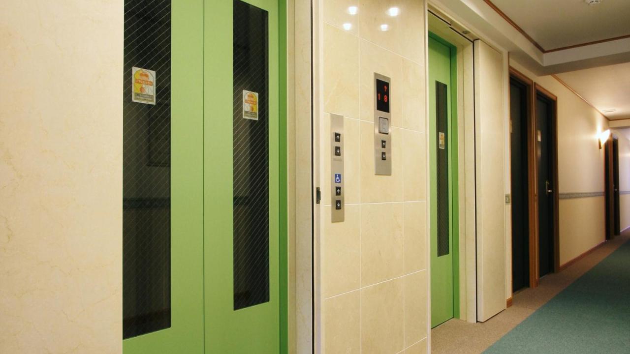 Toyoko Inn Kanda Akihabara Tokio Zewnętrze zdjęcie